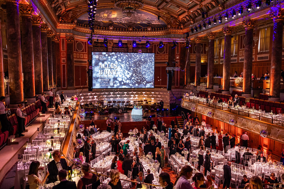 An evening event in the Kurhaus