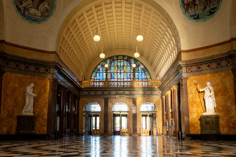 Фоайе Kurhaus