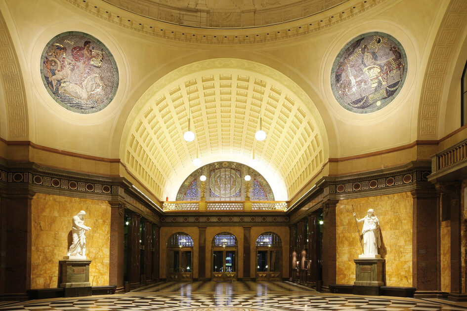 Фоайе Kurhaus