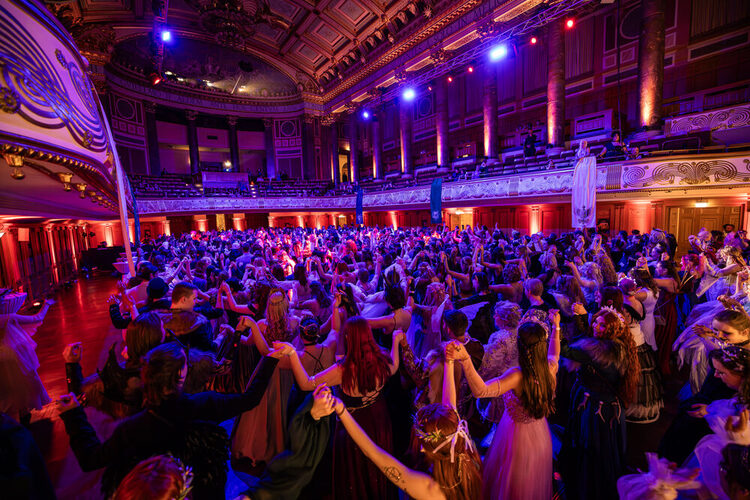 Fantasy ball im Kurhaus Wiesbaden