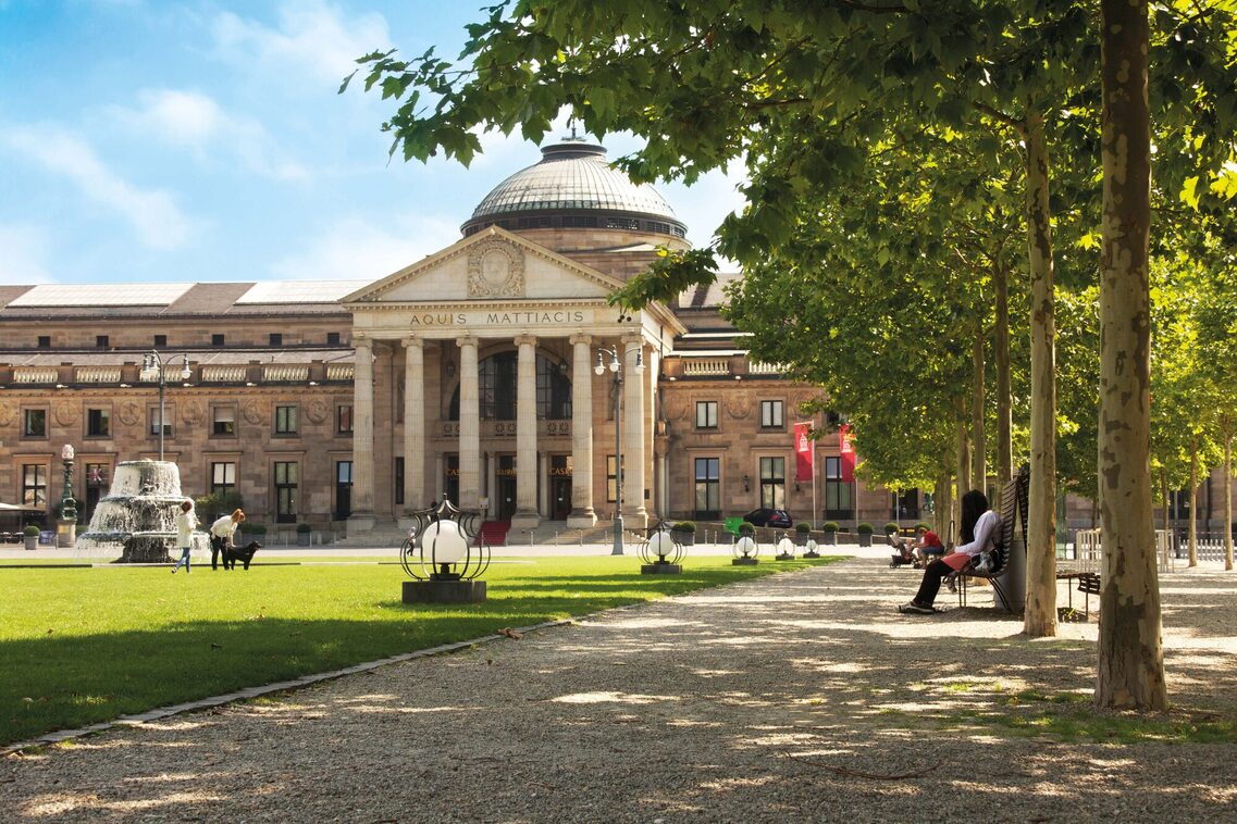 Kurhaus and bowling green