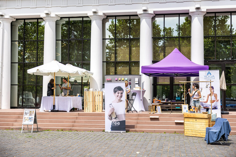 Exhibition stand at the entrance to the Kurhaus Kolonnaden