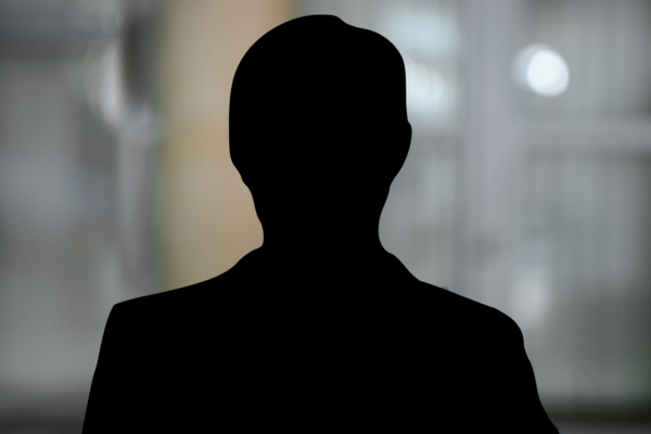 Silhouette von Mitarbeiter ohne Foto