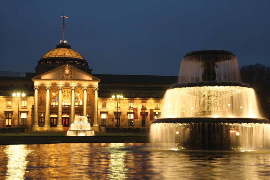 Kurhaus ia parte la Ora Pământului